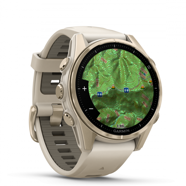 Garmin fenix 8 – 43 mm, AMOLED Sapphire, Šviesaus aukso ir rūko pilkos / tamsios smiltainio spalvos silikoninis dirželis 17