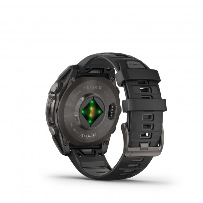 Garmin fenix 8 – 47 mm, AMOLED Sapphire, Pilkos anglies spalvos DLC titanas su juodos / pilkos akmenukų spalvos silikoniniu dirželiu 6